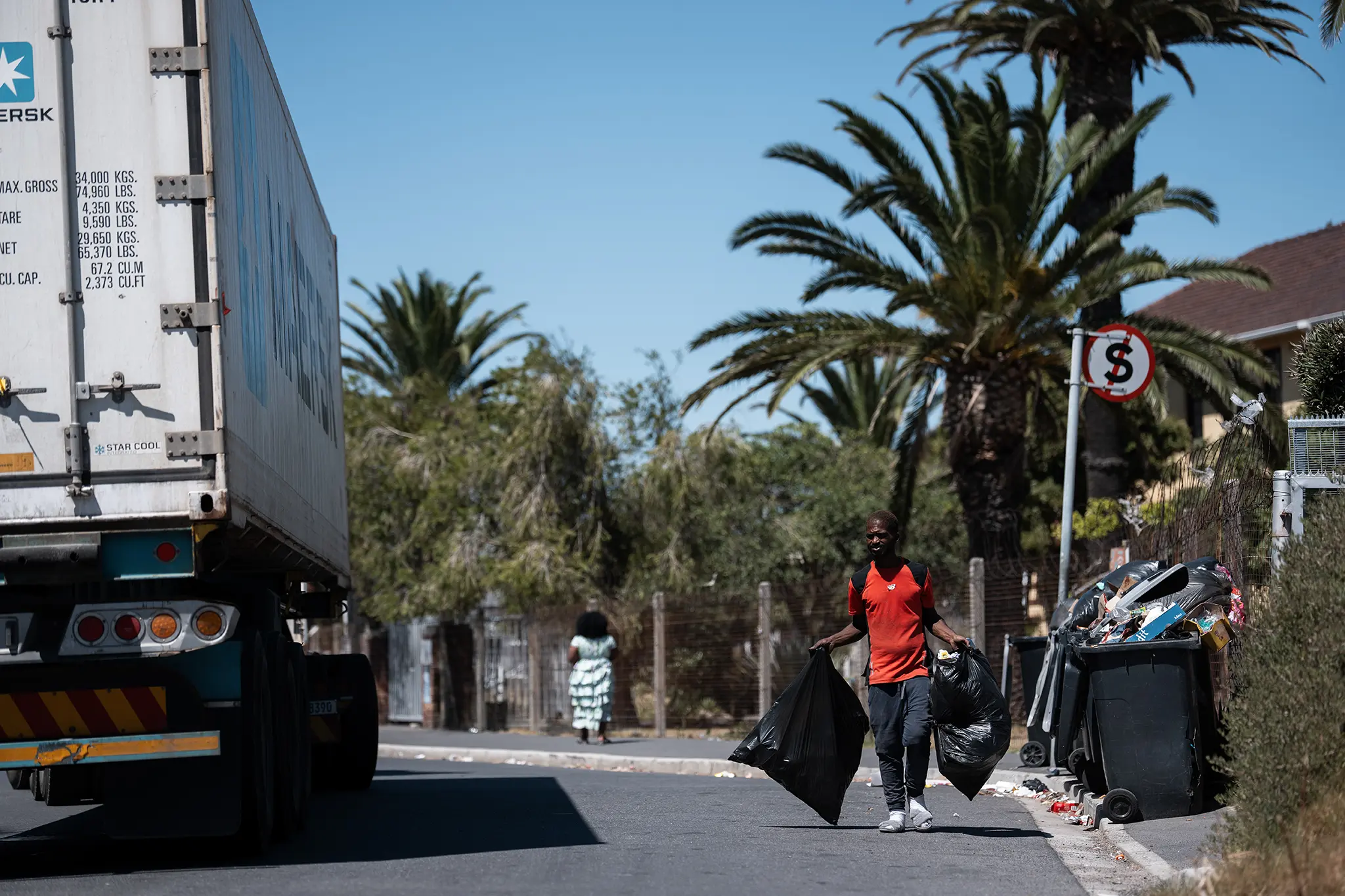 Behind-the-scenes: Avron Carlson being photographed in an outdoor portrait studio